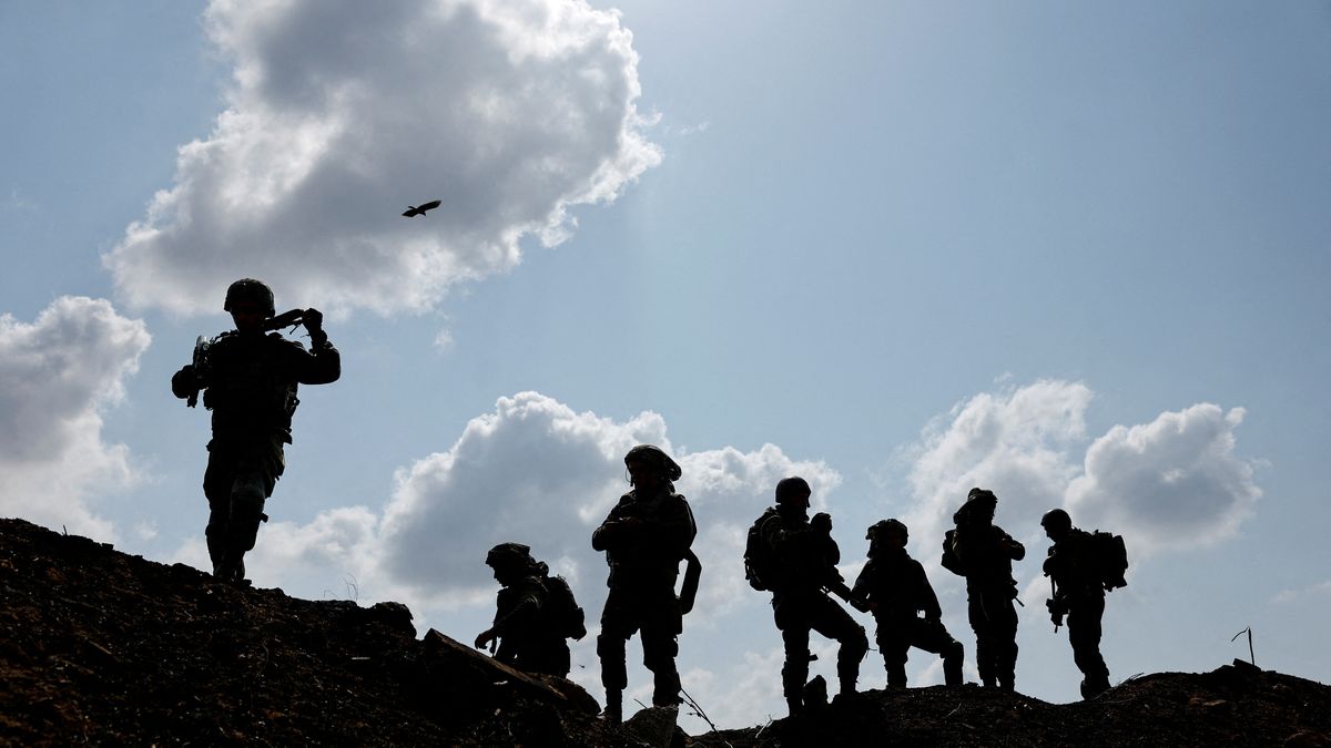 Izraelská invaze do Gazy vsadí spíš na pěchotu. Tanky jsou zranitelné